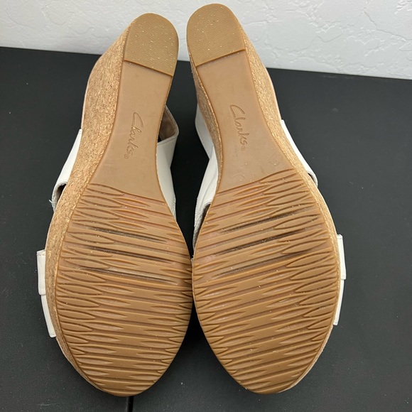 NIB Clarks Annadel Ivory Wedge Slingback Size 11 - Picture 8 of 10